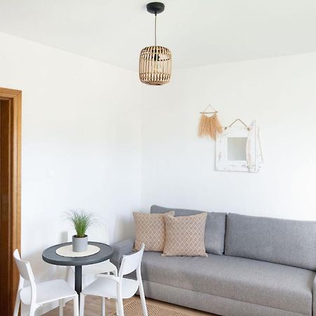 Dom Latarnika Apartamento Jarosławiec Exterior foto