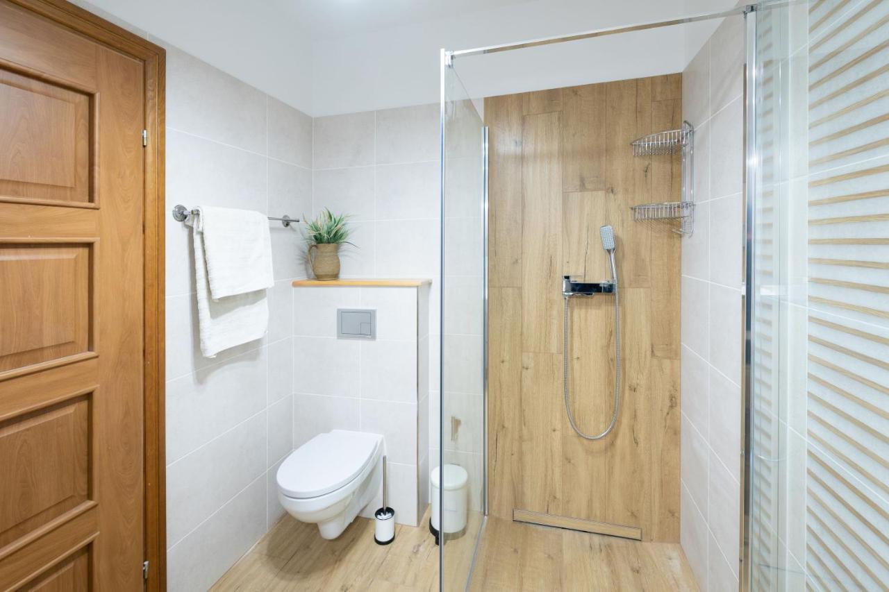 Dom Latarnika Apartamento Jarosławiec Exterior foto