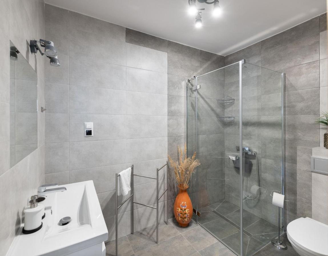 Dom Latarnika Apartamento Jarosławiec Exterior foto
