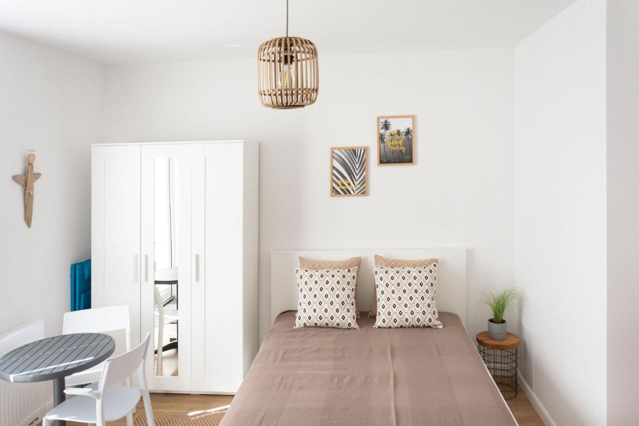 Dom Latarnika Apartamento Jarosławiec Exterior foto